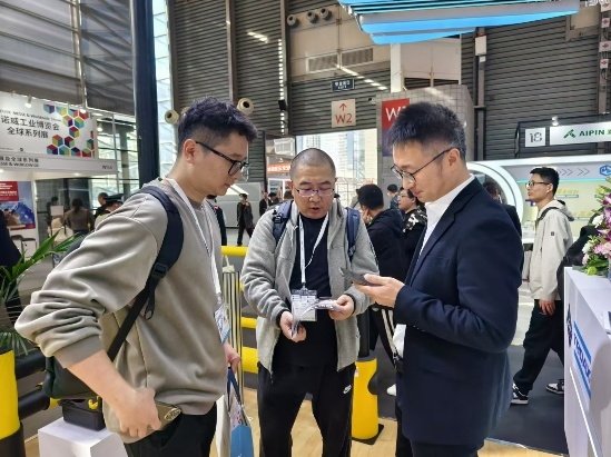 TROAX图瓦斯亮相CeMAT2024亚洲物流展引领物流行业数智化、集成化与安全升级的未来趋势(图4)